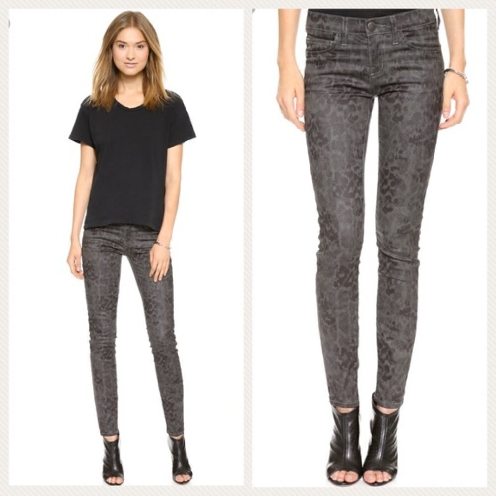 Current/Elliot The Ankle Skinny Castle Dirty Paws Jeans
